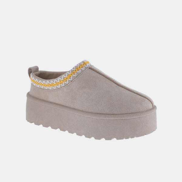 Weeboo Platform Embroidered Trim Slip-On Boots - Opulent Empire