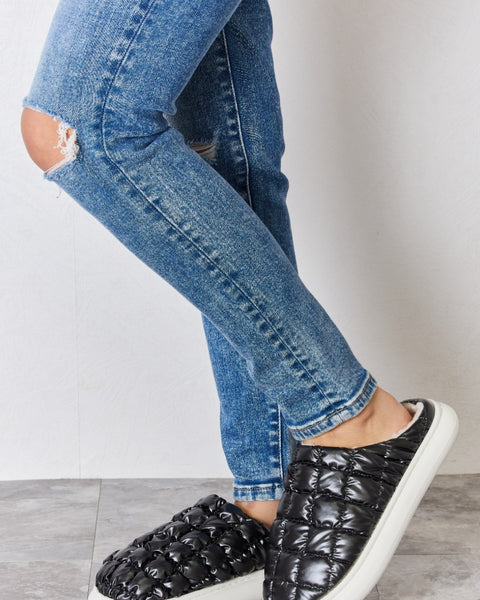 Melody Puffer Plush Slippers - Opulent Empire