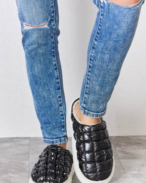 Melody Puffer Plush Slippers - Opulent Empire