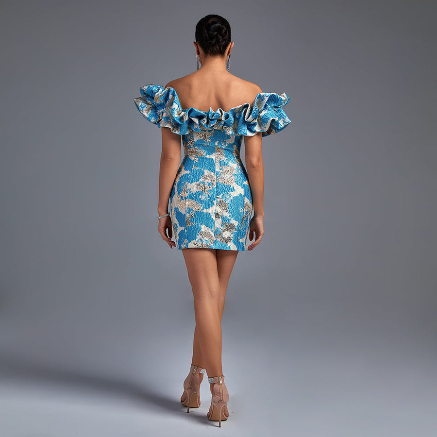 Elegant Short Sexy Dress with Overlapping Sleeves and Pleated Skirts