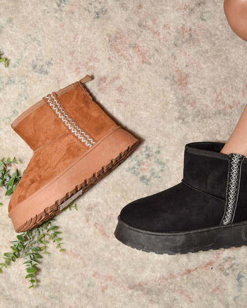 WILD DIVA Round Toe Platform Boots - Opulent Empire