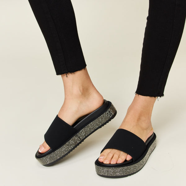 Forever Link Open Toe Rhinestone Platform Sandals - Opulent Empire