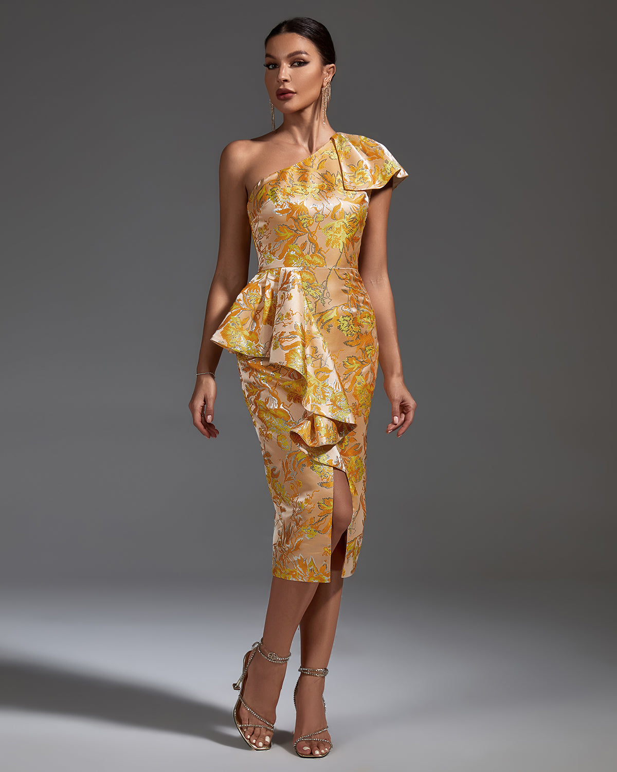 Elegant Midi Bodycon Dress with Slanted Shoulders and Attractive Slit