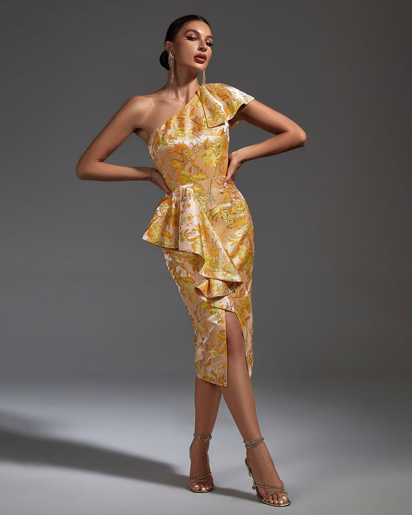 Elegant Midi Bodycon Dress with Slanted Shoulders and Attractive Slit