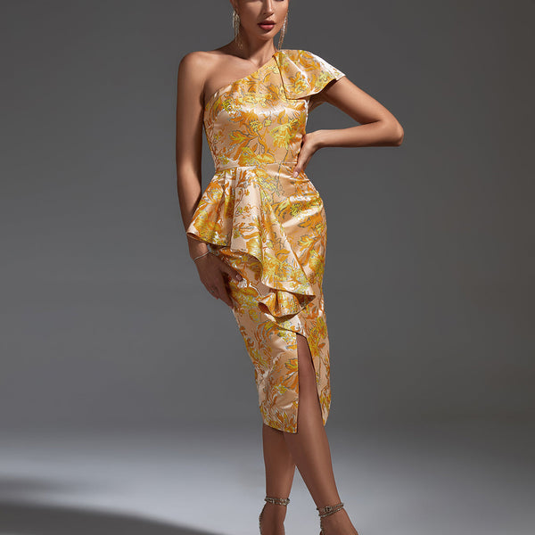 Elegant Midi Bodycon Dress with Slanted Shoulders and Attractive Slit