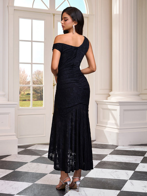 Slanted Shoulder Lace Ruched Maxi Dress