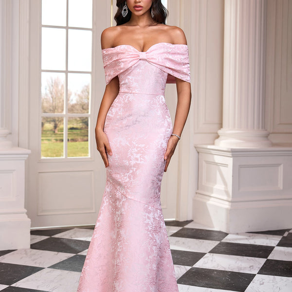 Long Jacquard Off-Shoulder Dress for an Elegant and Sophisticated Look