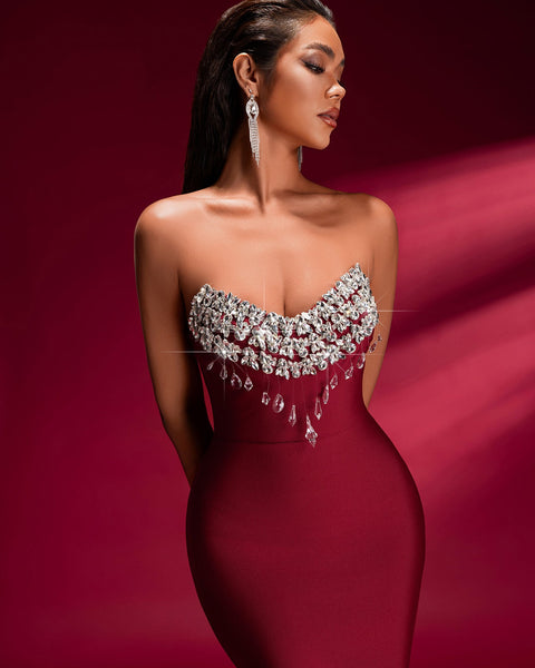 Isabella - Opulent Empire