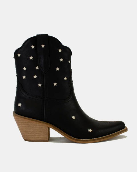 Beast Fashion Faux Leather Star-Shaped Cutouts Point Toe Boots - Opulent Empire