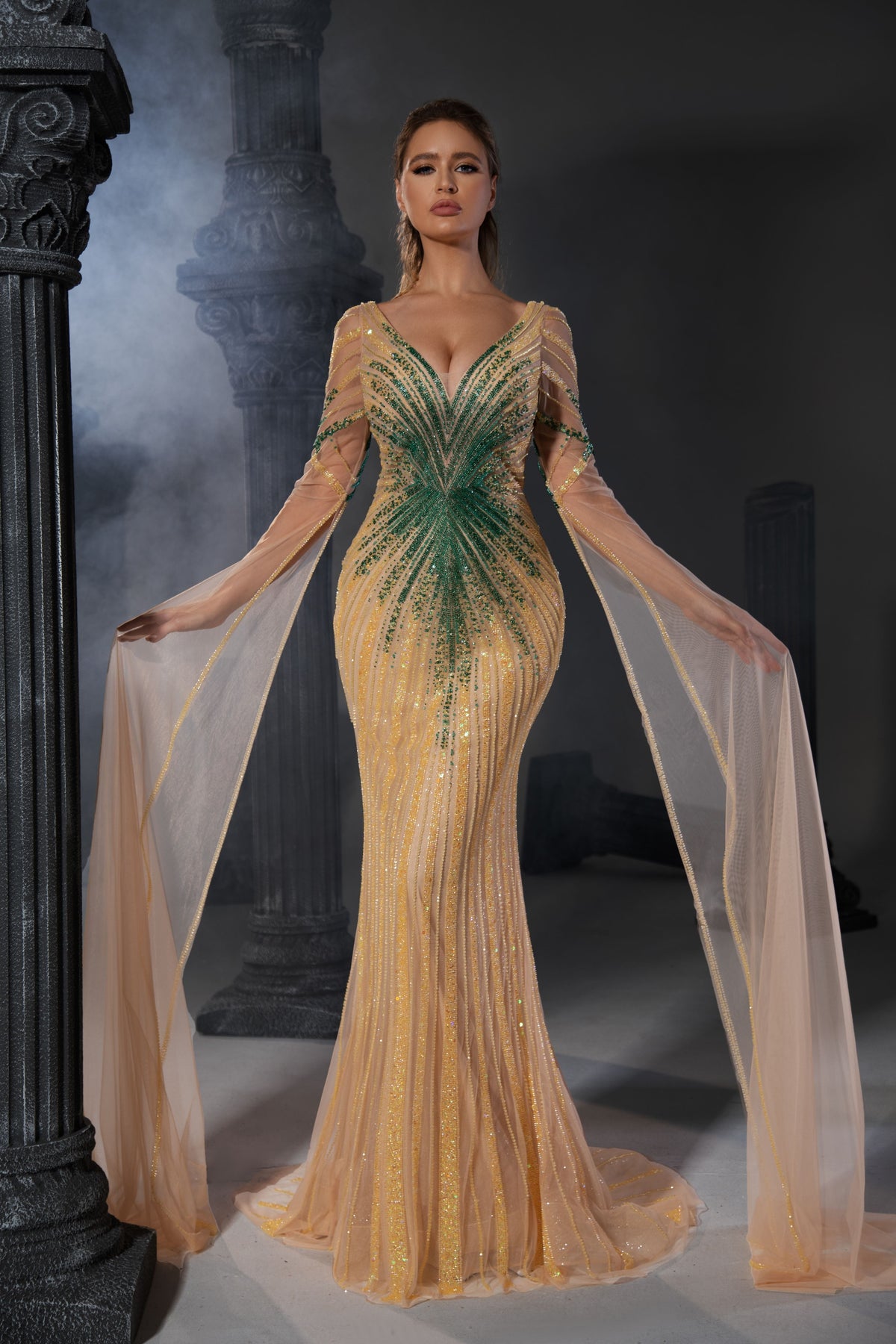 Cressida Laurent — Gown Style HM031, alternate view 6