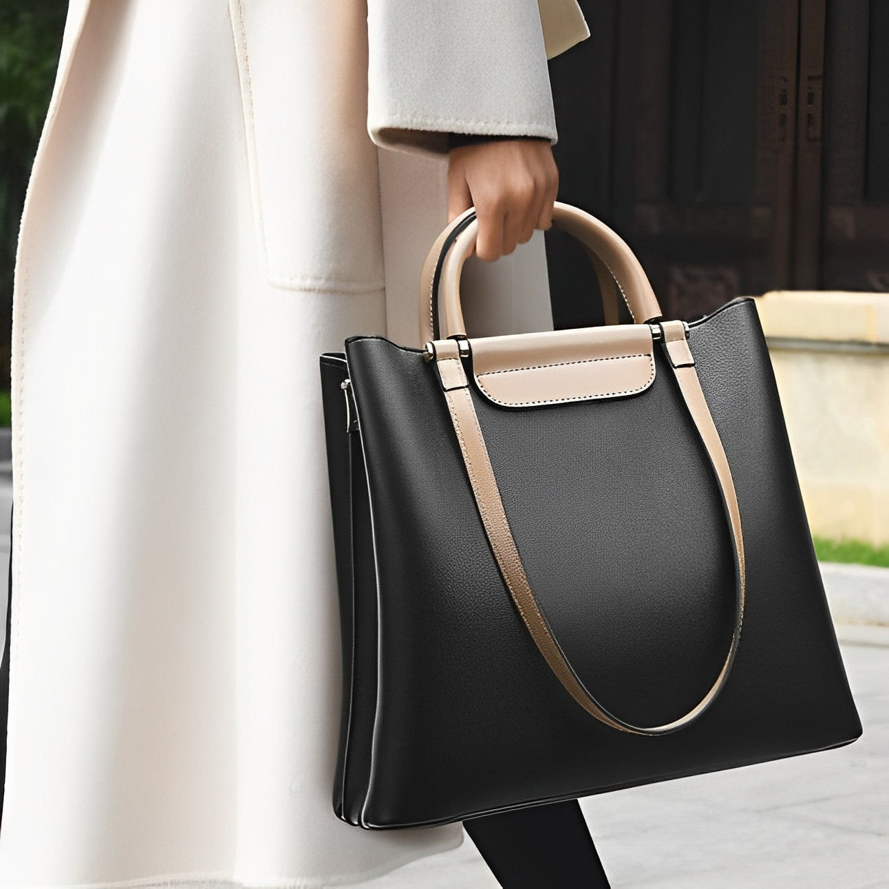 Lou — Urban Texture Tote Bag, alternate view 3
