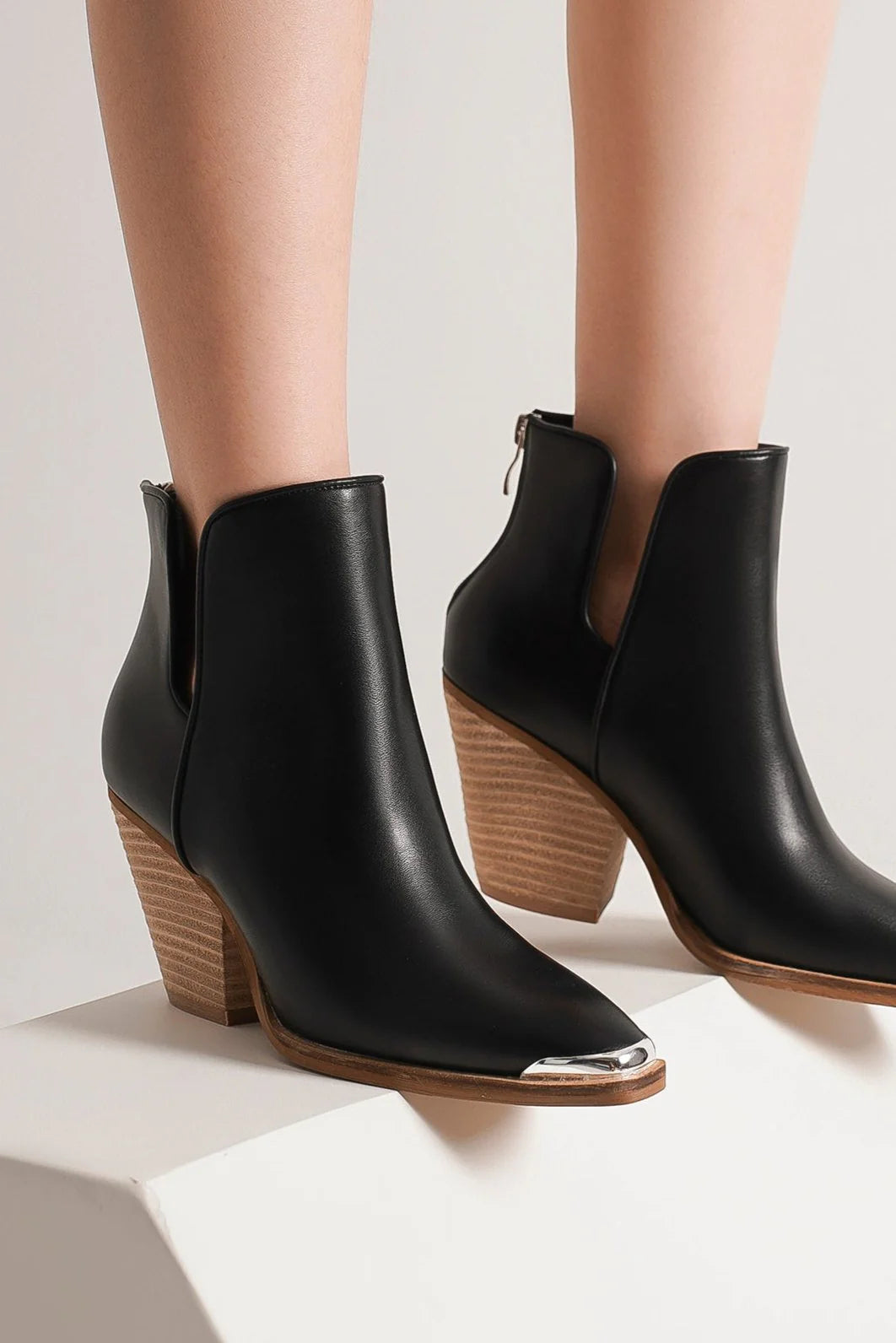 Arden Laurent — Beast Fashion Pointed Metal-Tip Toe Block Heel Ankle Boots