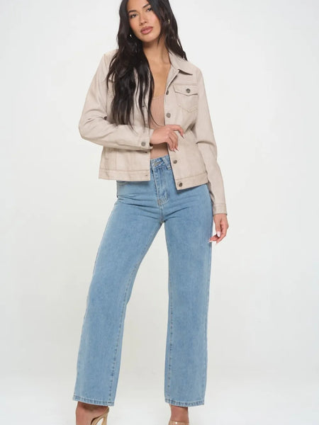 147948e9-abe2-463f-936c-17463fc42492-Max