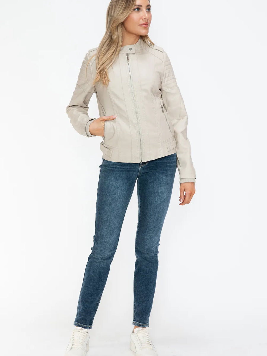 15566ce2-8290-405d-b59b-6c3db293fce4-Max