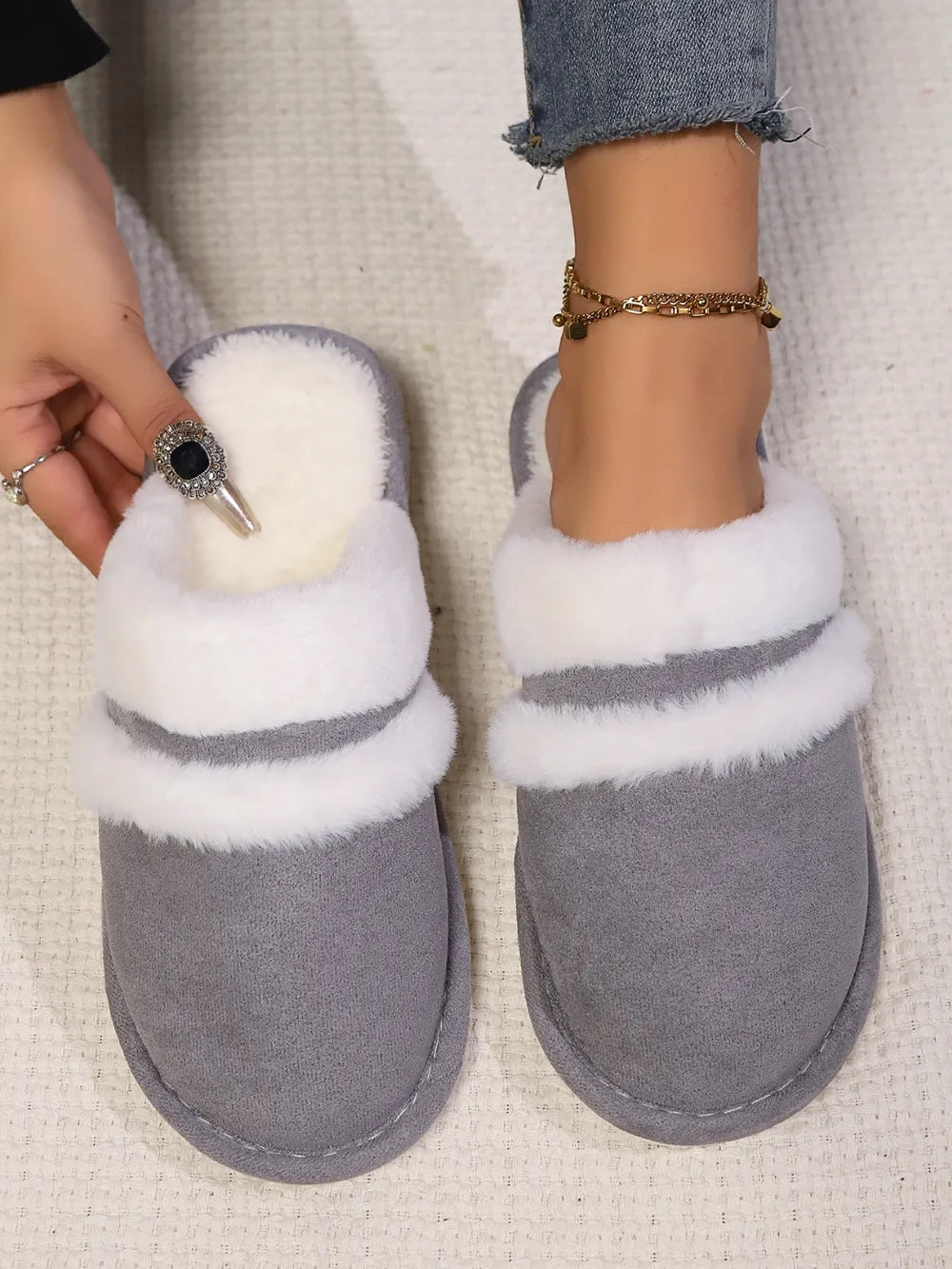 Jules Allegra — Contrast Faux Fur Round Toe Slippers Fashion Footwear, alternate view 18
