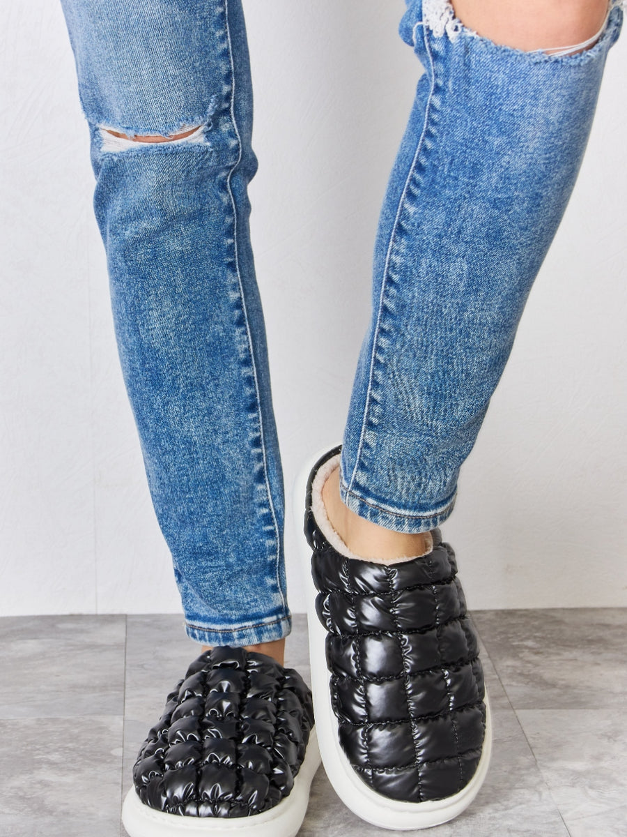 Melody Puffer Plush Slippers - Opulent Empire