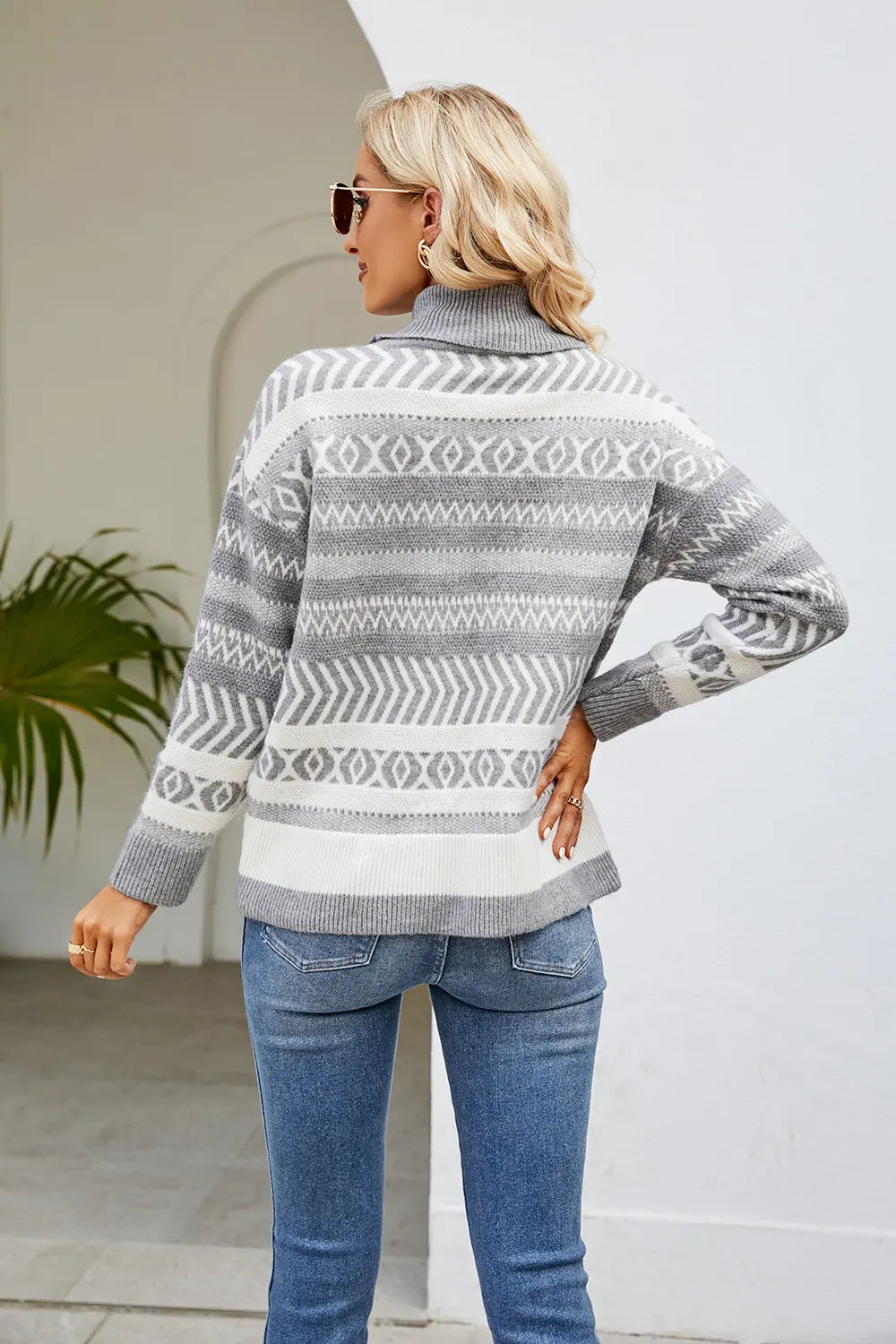 Gray Delacroix — Geometric Turtleneck Long Sleeve Sweater, alternate view 6