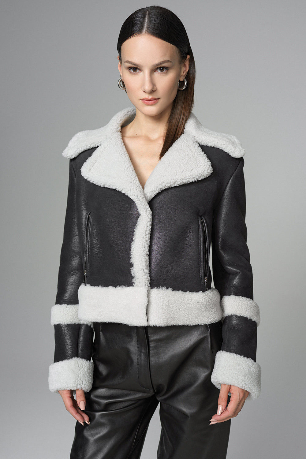 Xanthe Rivière — 2-in-1 Black Shearling Fur Overcoat Black Women's Coat or Jacket, alternate view 4