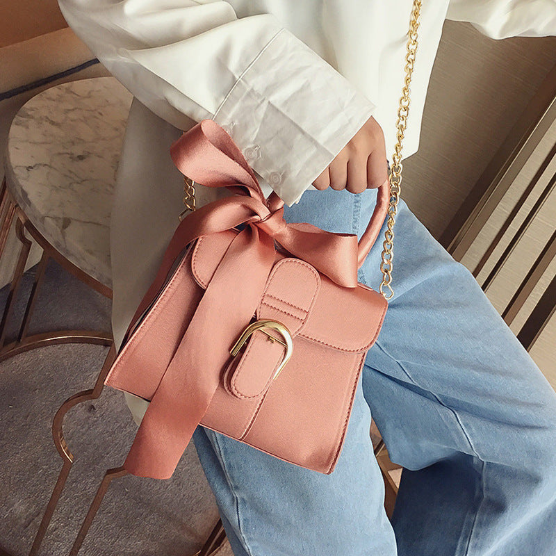 Ŋoni™ — Shoulder Bow Velvet Handbag, alternate view 5