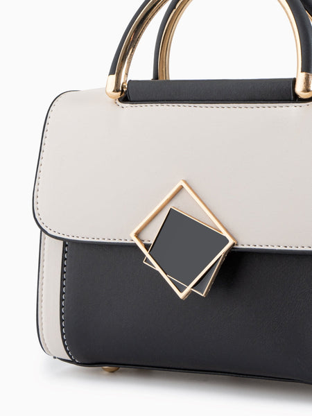 Rylee Flair Shoulder Bag - Opulent Empire