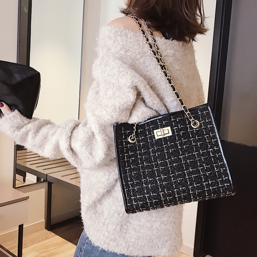 Elaria — Plaid Shoulder Bag, alternate view 3