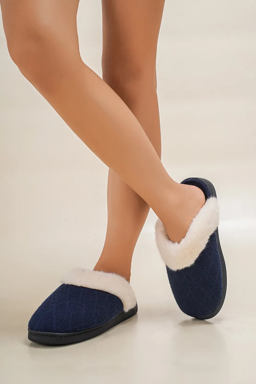 Arden Fiorenza — Thermal Faux Fur Round Toe Slippers Fashion Footwear, alternate view 14