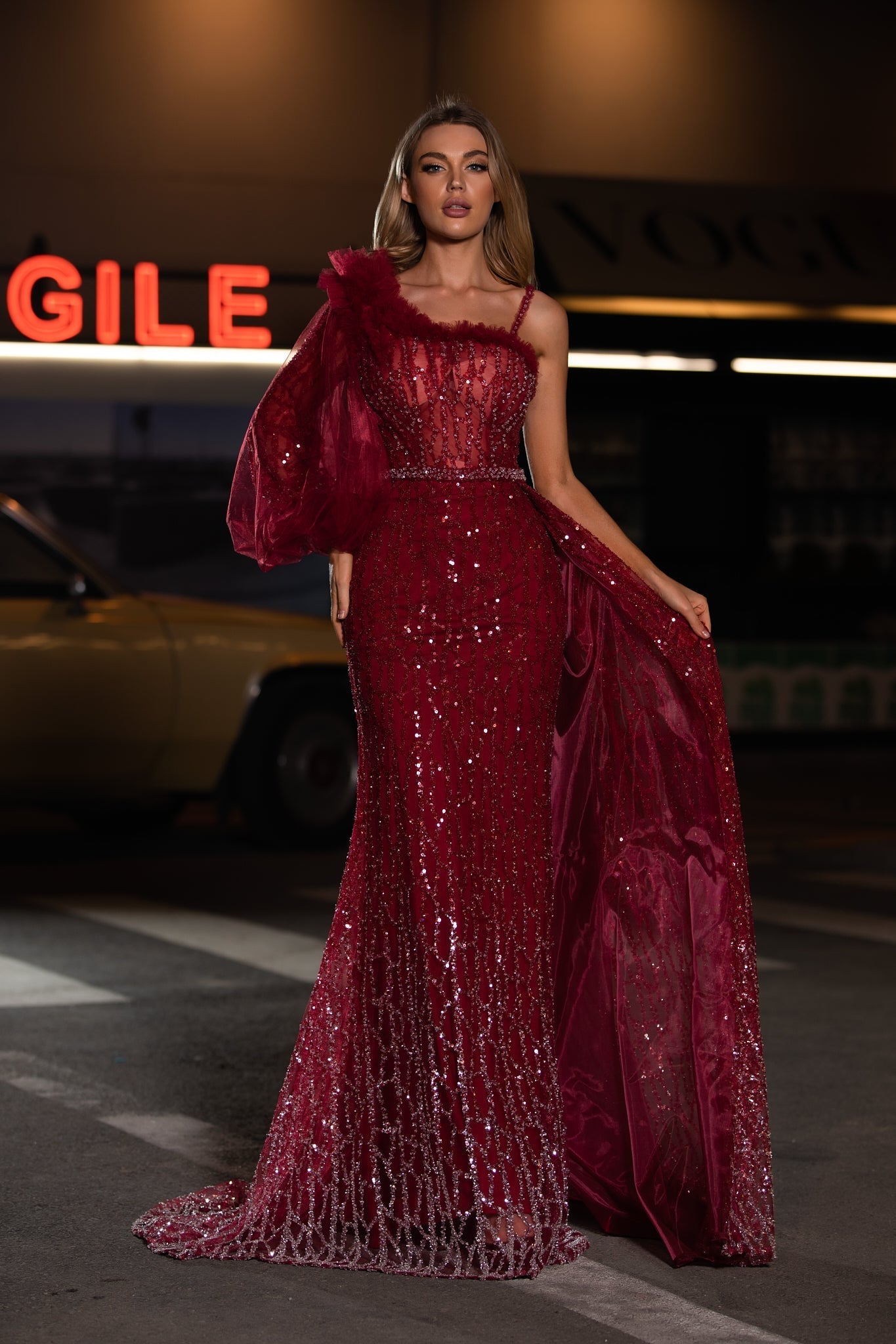Paloma Laurent — Gown Style 22299, alternate view 8