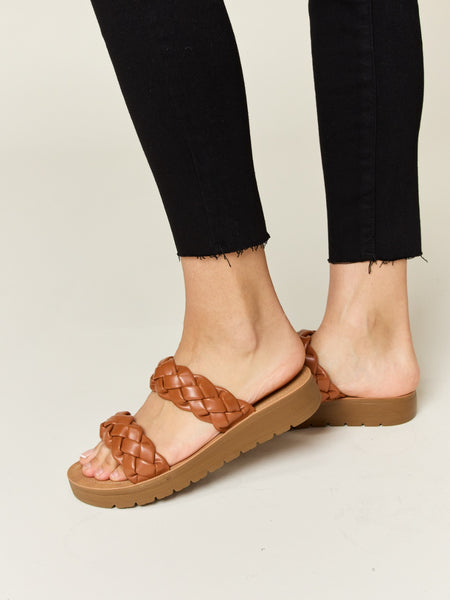 WILD DIVA Woven Dual Band Platform Sandals - Opulent Empire