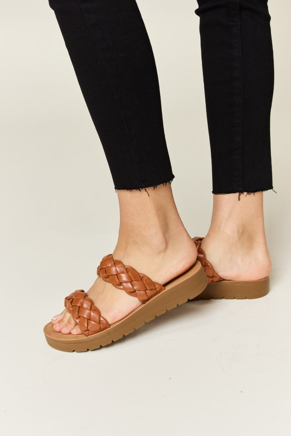 Sage Beaumont — WILD DIVA Woven Dual Band Platform Sandals Whisky Fashion Footwear, alternate view 4