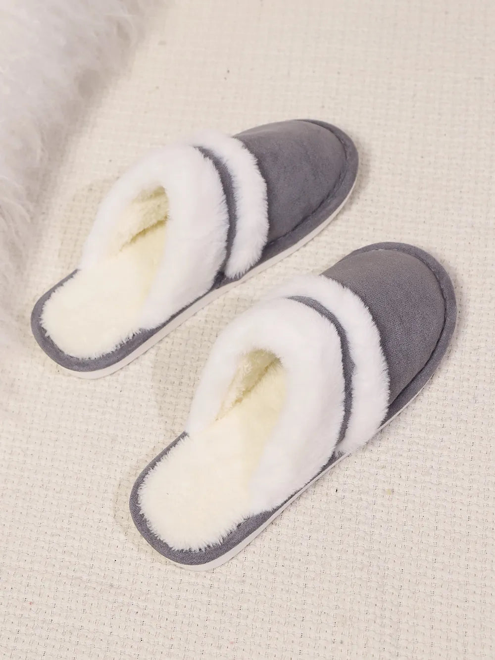Jules Allegra — Contrast Faux Fur Round Toe Slippers Fashion Footwear, alternate view 20