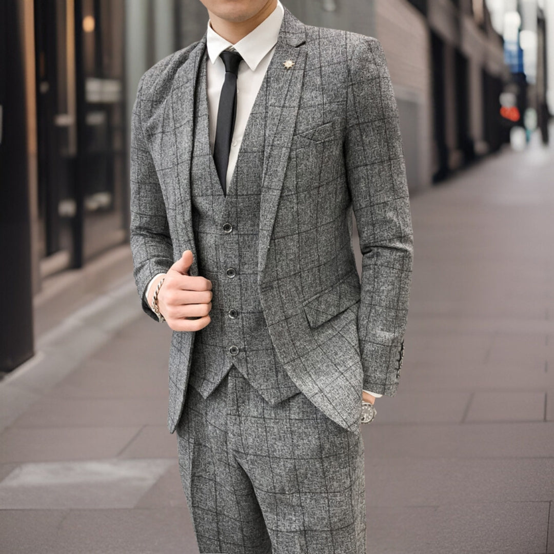 Xander™ — Deluxe Slim-Fit Three-Piece Suit, alternate view 4