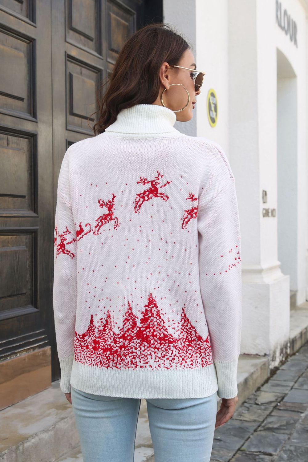 Ellis Rivière — Reindeer & Snow Pattern Turtle Neck Pullover Sweater, alternate view 10