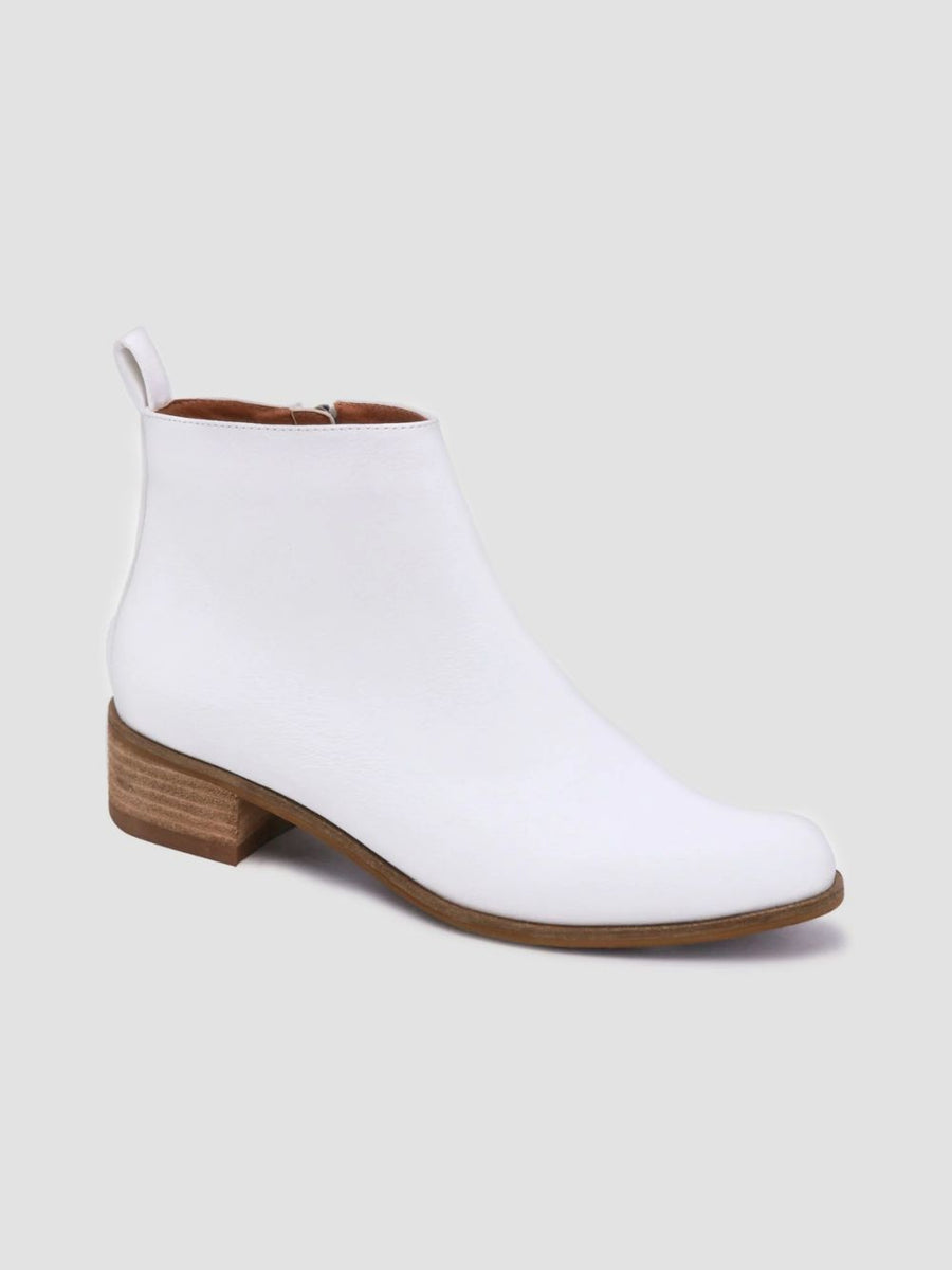 Beast Fashion PU Leather Block Heel Boots - Opulent Empire