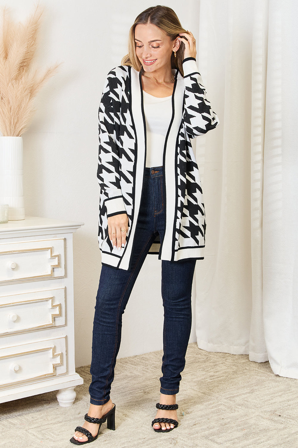 Rain Delacroix — Mandy Woven Right Houndstooth Open Front Longline Cardigan, alternate view 4