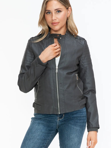 41af9d65-cd89-4617-b2e2-59d5fbe3f2db-Max