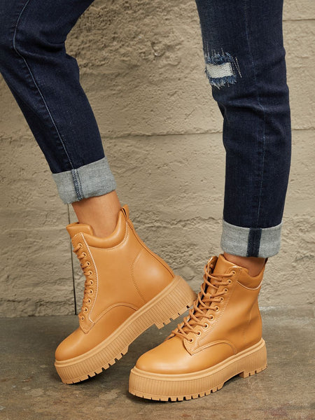 44b51b00184a480cb571c19d355c40e3-Max