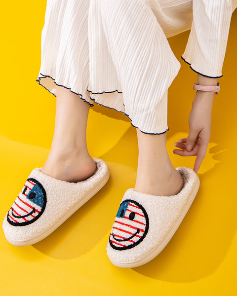 Melody Smiley Face Slippers - Opulent Empire