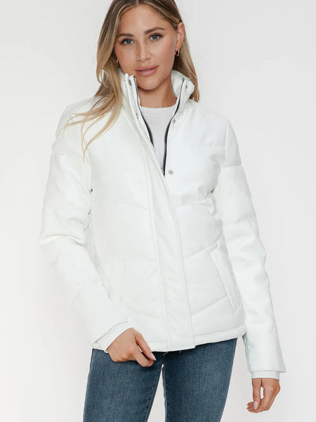 4c448fe3-1d3b-40c0-aea3-b254a55654be-Max