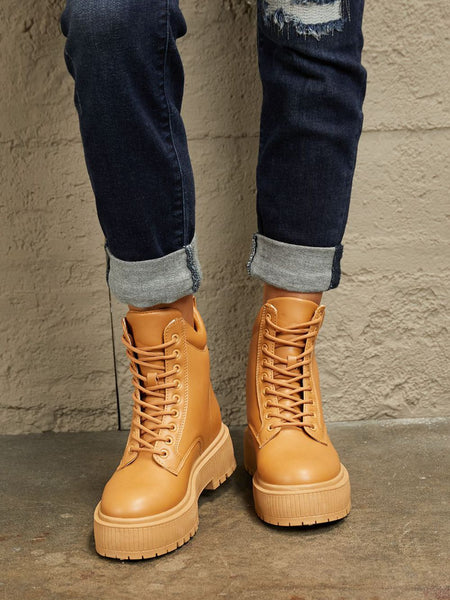 4d4b3cb5ceb54d8ebffa00f05abf8f7d-Max