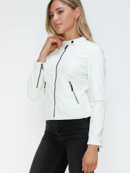 525742e0-1531-4379-a602-ab7204b91ed3-Max