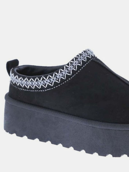 Weeboo Platform Embroidered Trim Slip-On Boots - Opulent Empire