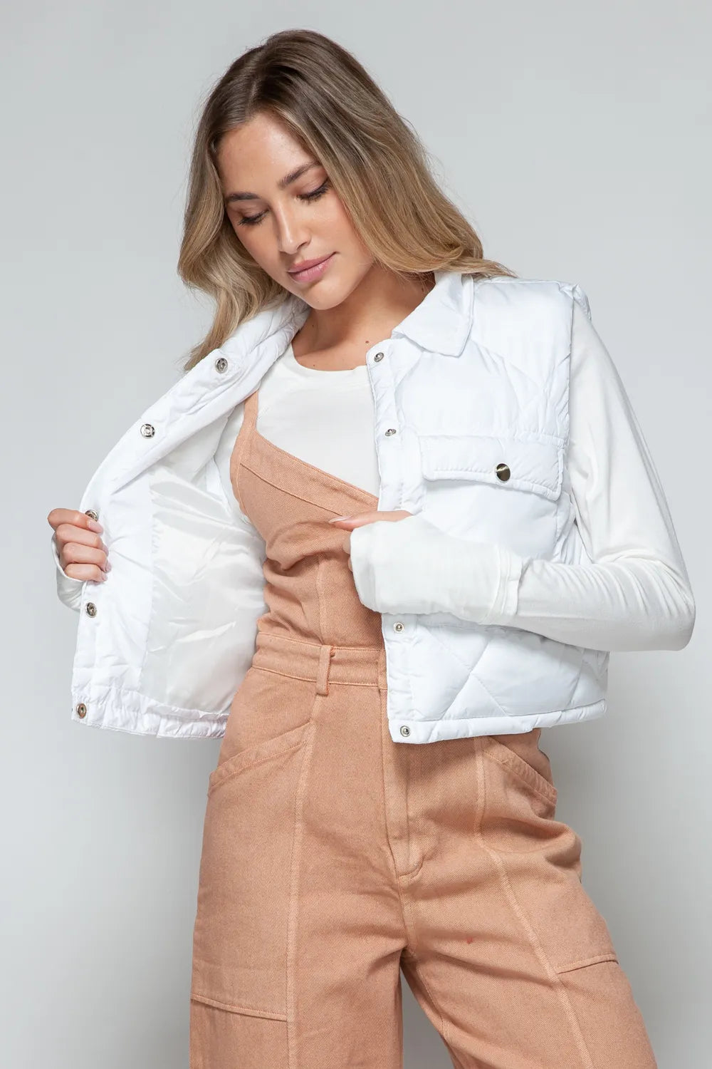 Monroe Rosetti — Snobbish Snap Down Quilted Crop Vest White Coat or Jacket, alternate view 5