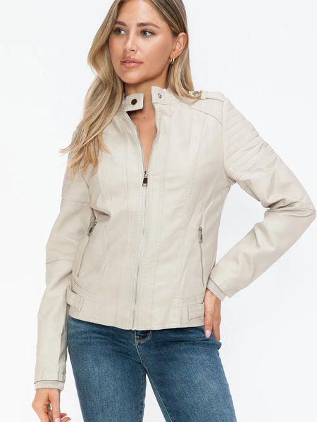 55e69769-0eb2-4315-a06b-b001c1ecd2a6-Max