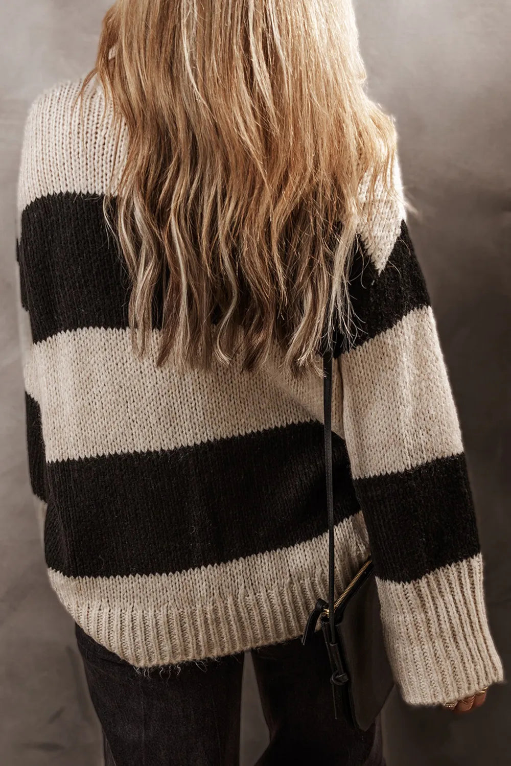 Marlowe Fontaine — Color Block Round Neck Sweater, alternate view 4