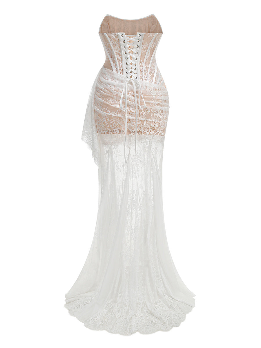 Maxikleid aus Spitze mit Rüschen und Drapierungen
