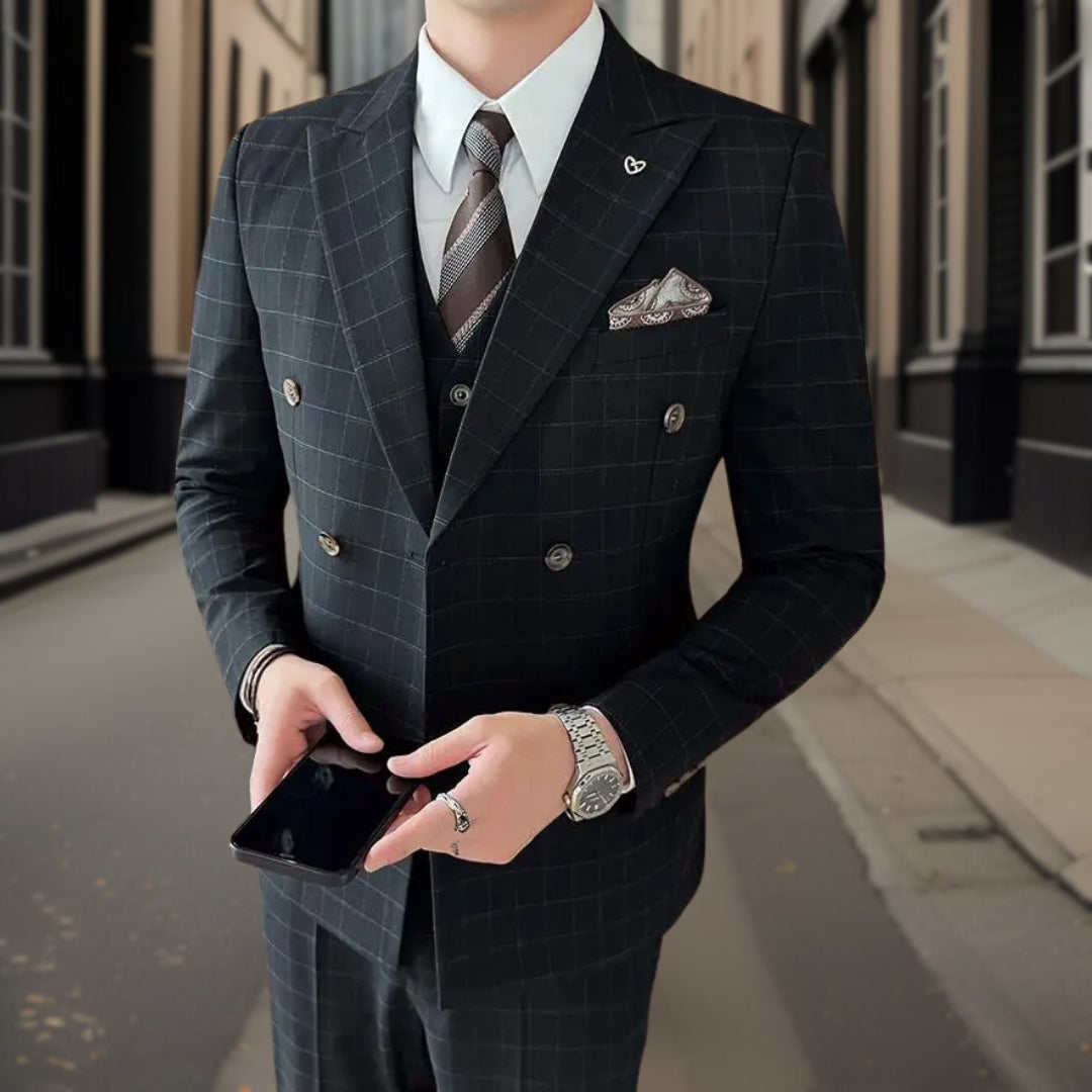 Lorenz™ — Luxurious 3-Piece Tartan Suit, alternate view 5