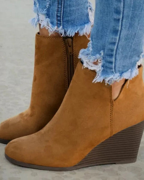 694a61d9-554b-46f6-94e9-eb30195bbcd3-Max