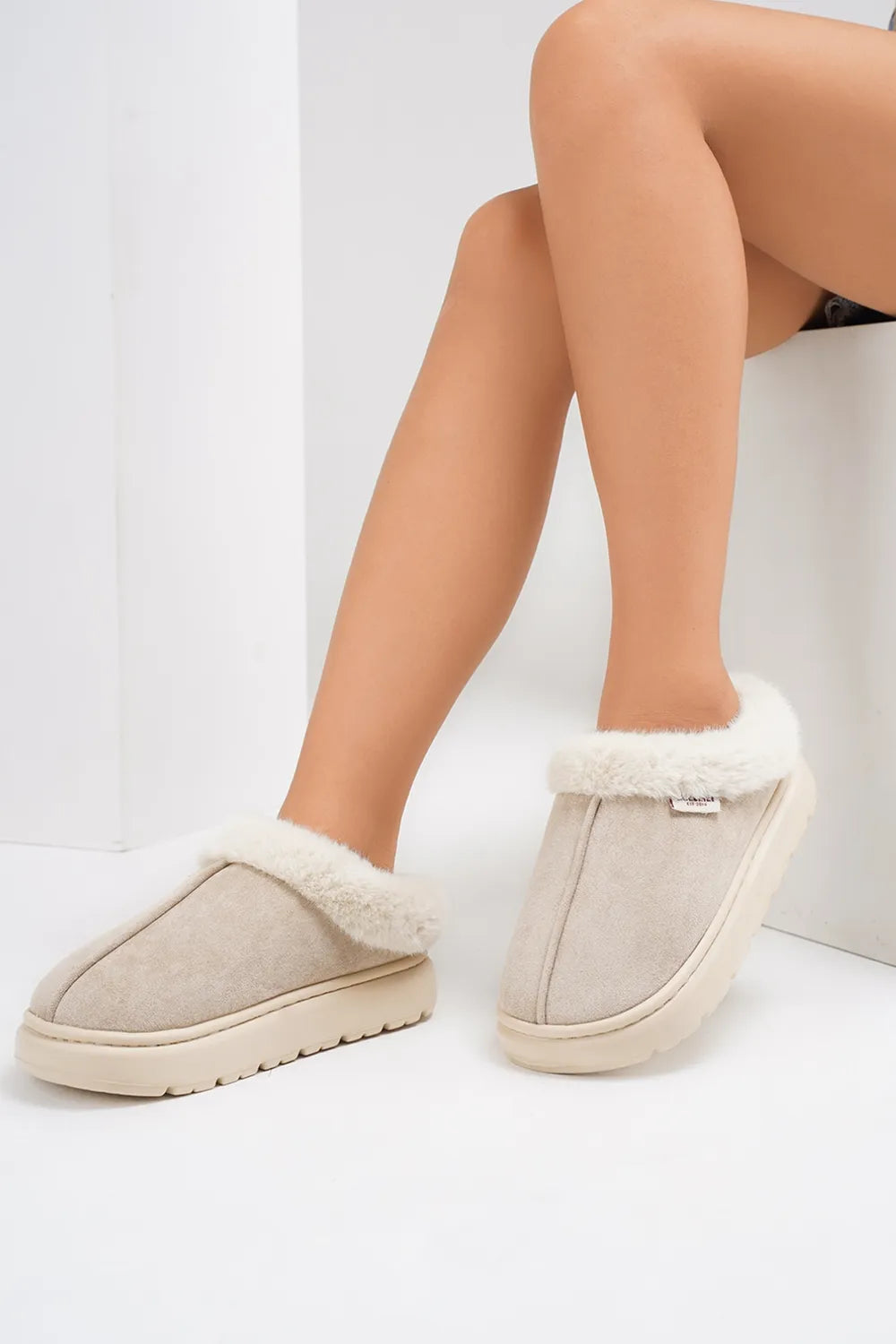 Blaise Allegra — Furry Round Toe Platform Slippers Fashion Footwear, alternate view 10