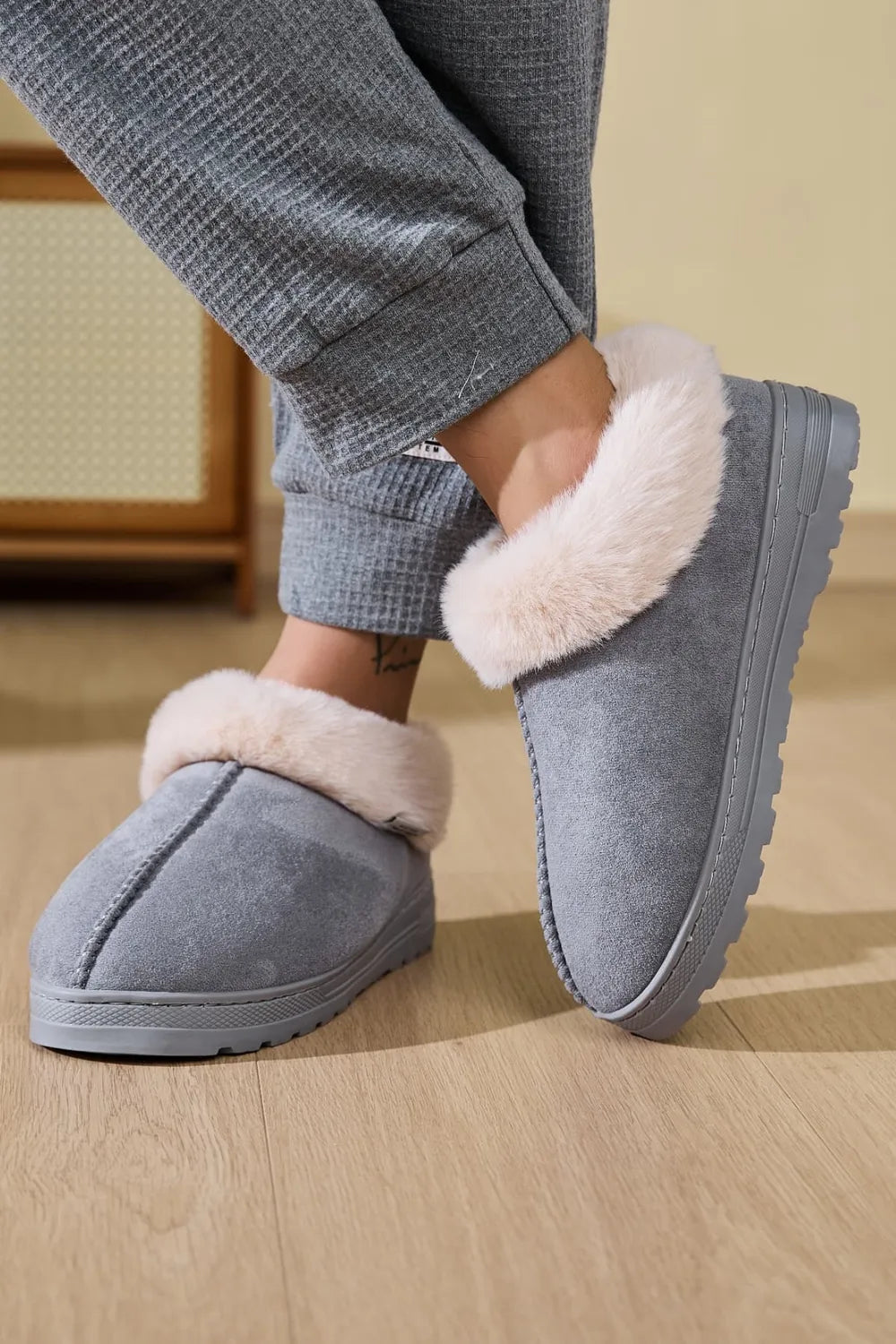 Rain Fiorenza — Faux Fur Round Toe Platform Slippers Fashion Footwear, alternate view 18