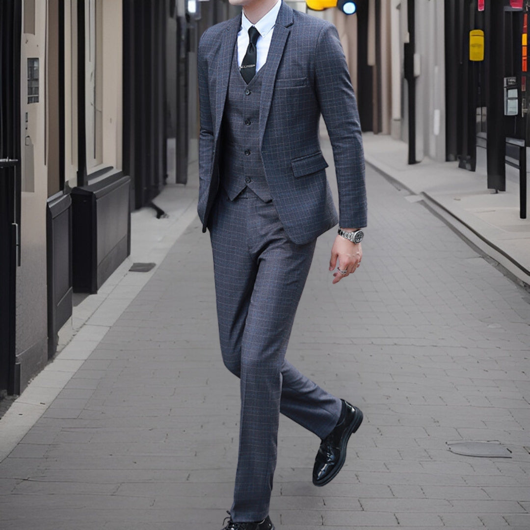 Nils™ — High-Quality Elegant 3-Piece Suit, alternate view 4